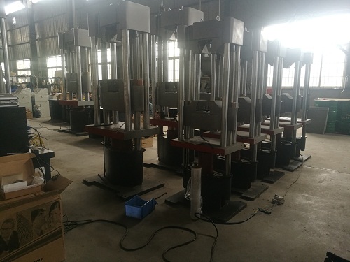 液壓萬能試驗機生產車間